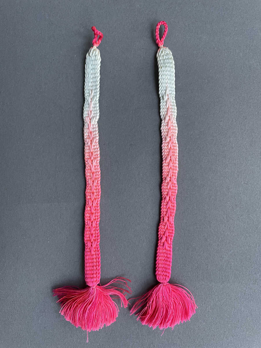 Small silk Haori himo cord in bright pink