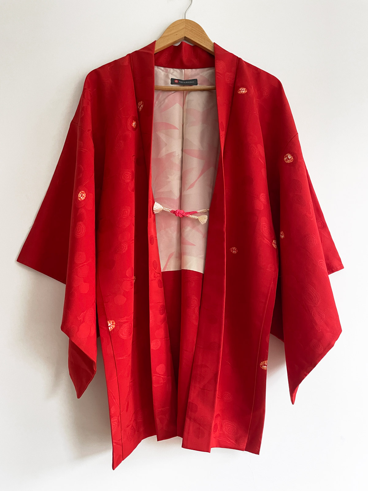 megumi-delicate-silk-kimono-jacket-with-woven-metallic-threads