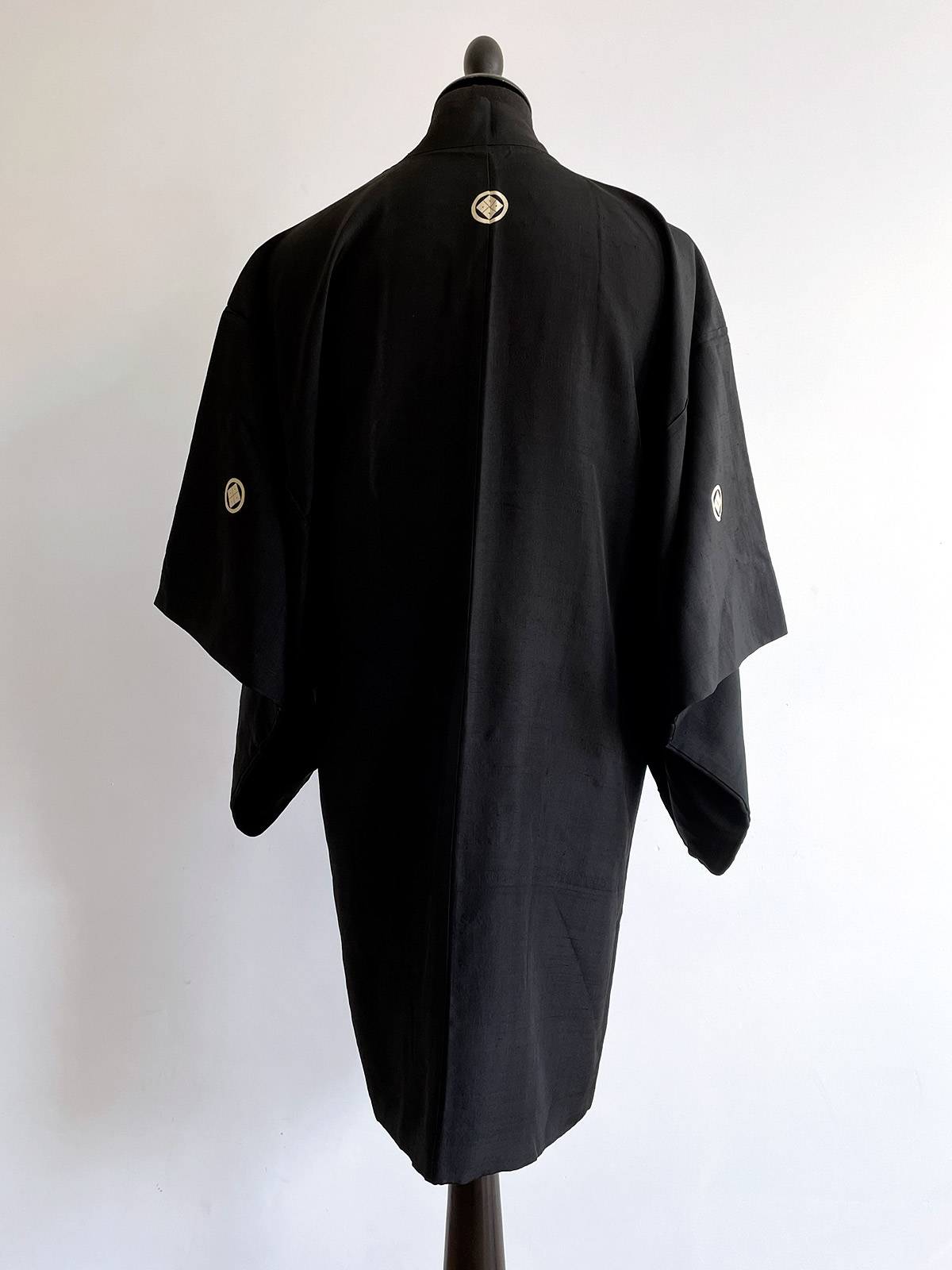 Yoshio – silk black Kimono jacket for men