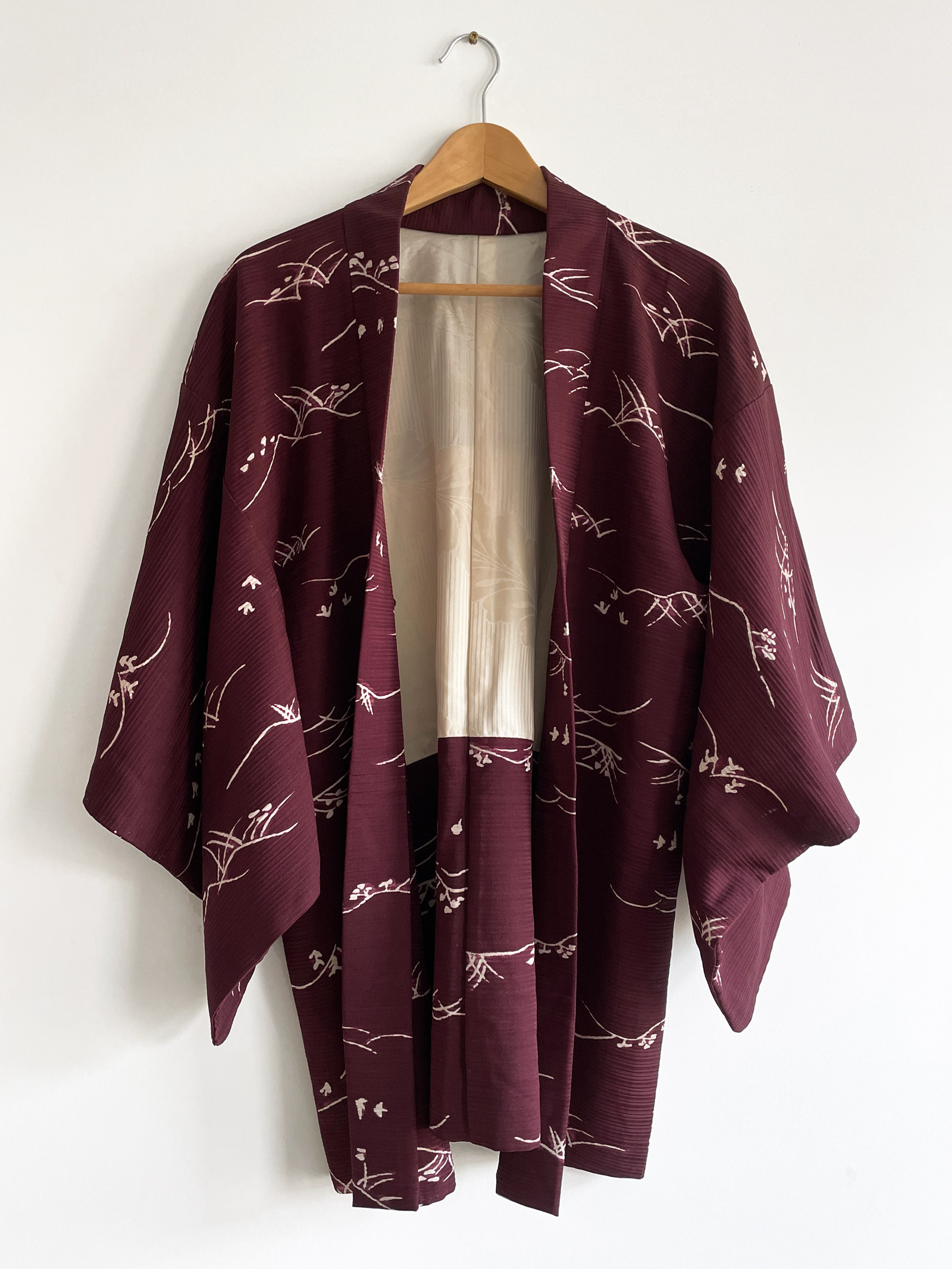 Emiko – gorgeous Kimono jacket in wine red