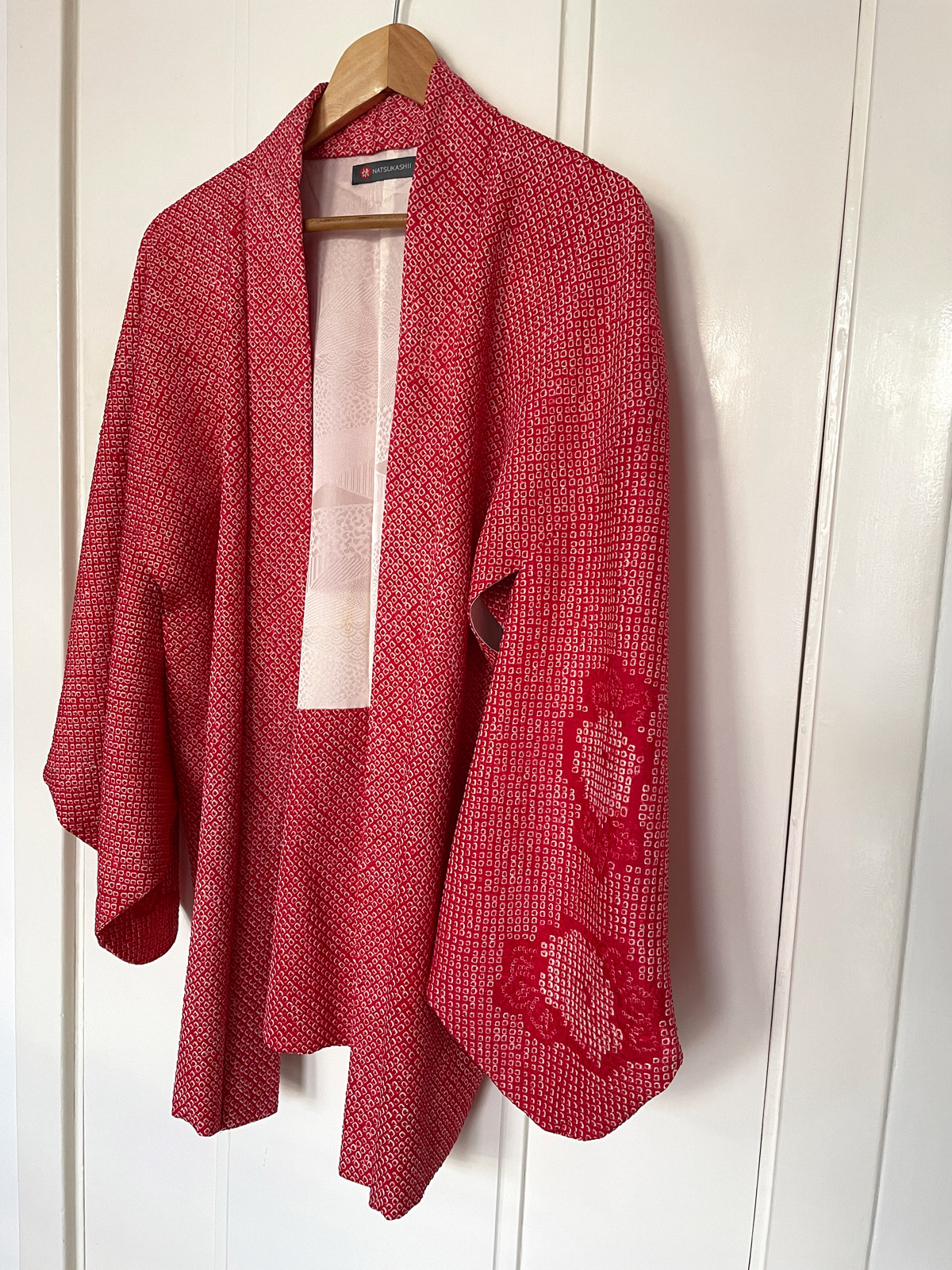 Suki – silk Shibori Kimono jacket in bright red