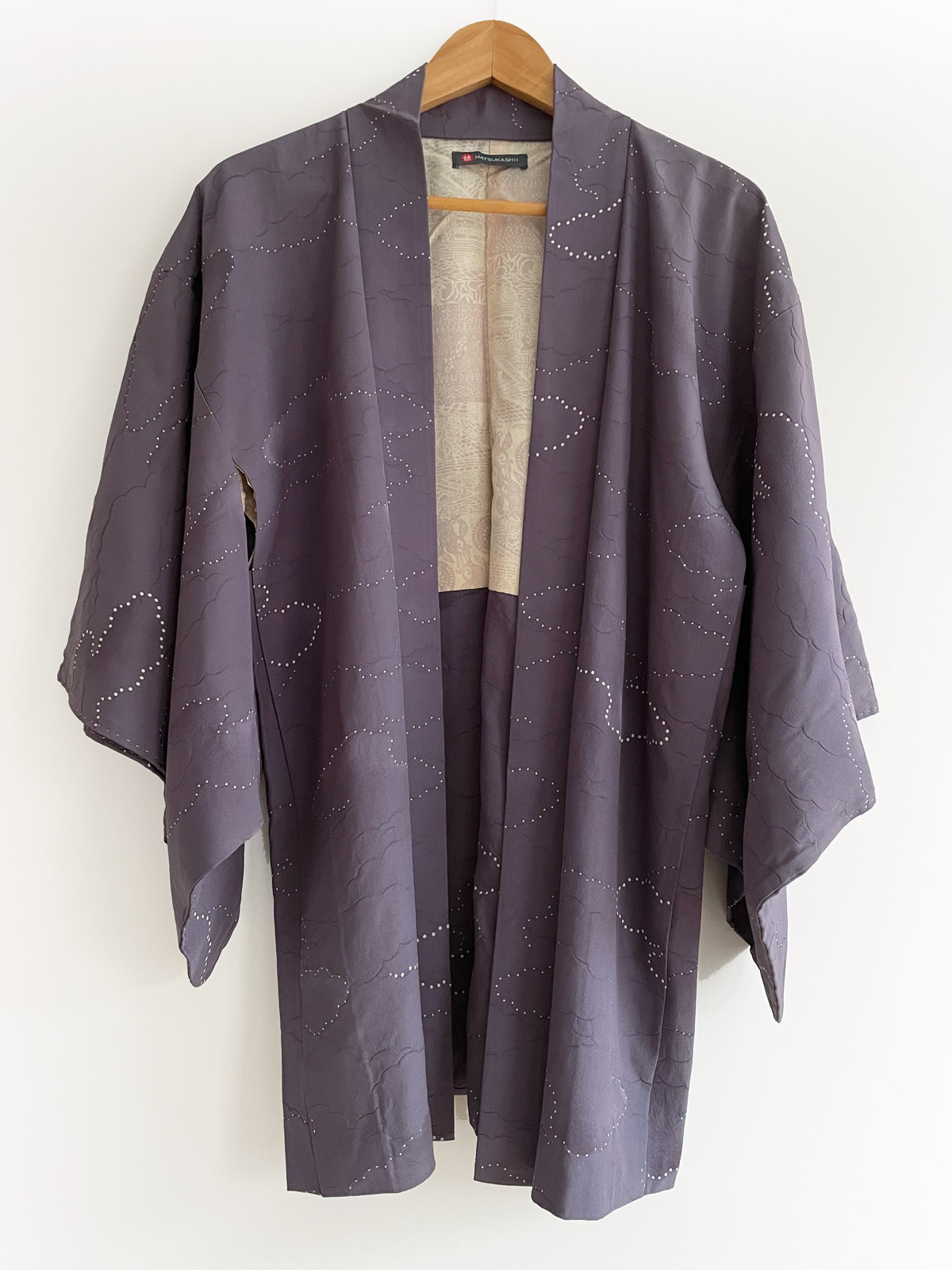 Chisato – Stylish Kimono jacket in lavender-gray color