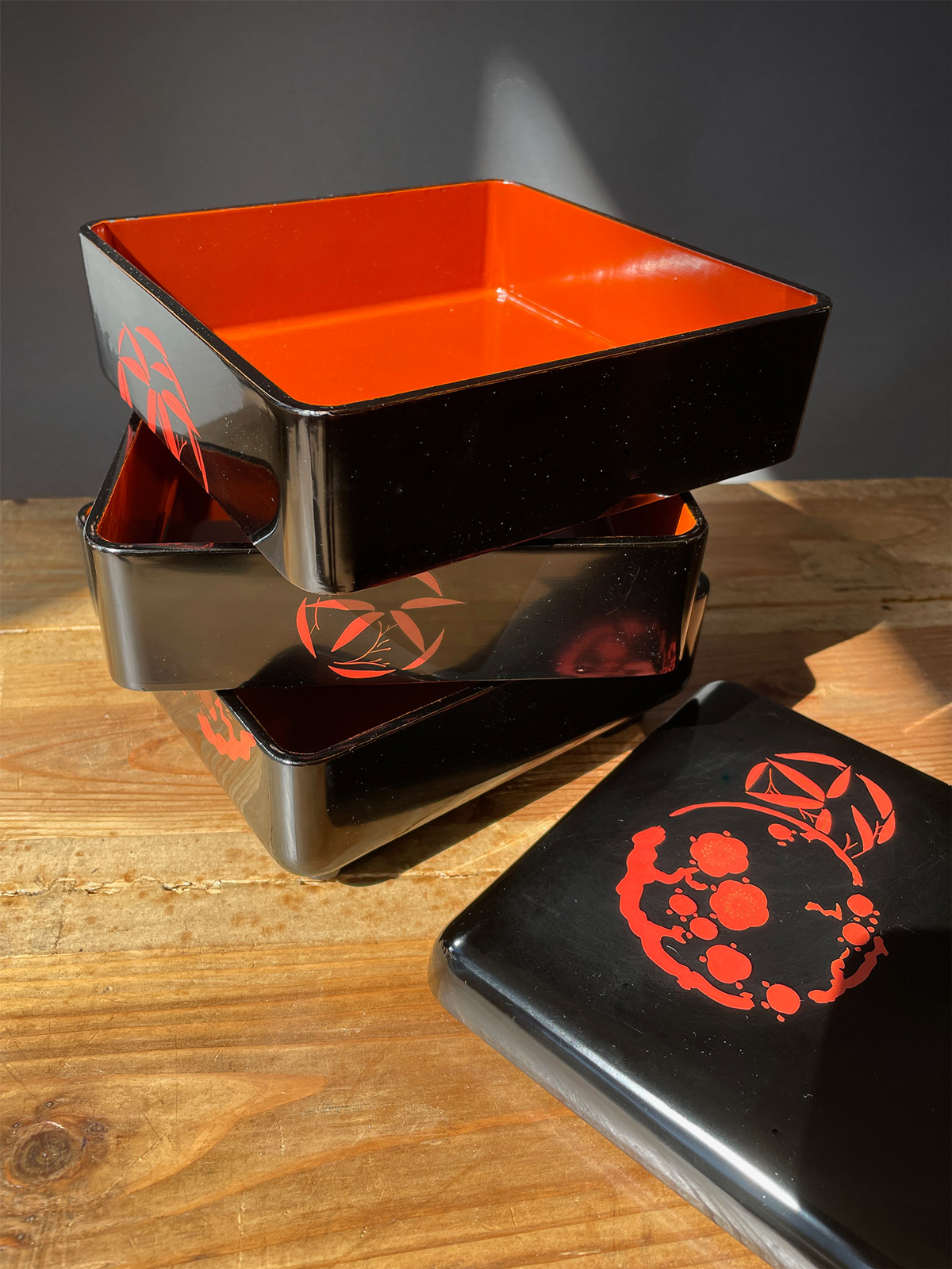 Jubako – black lacquerware 3-layered box