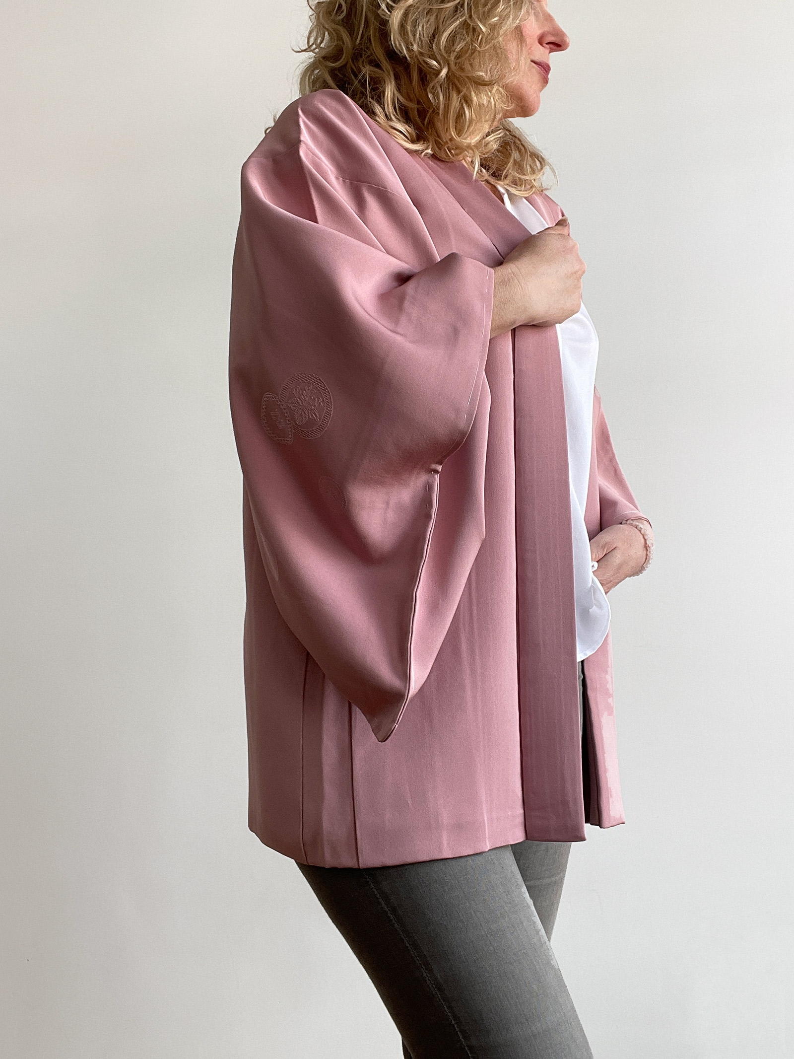 Miya – stunning silk Haori in old pink