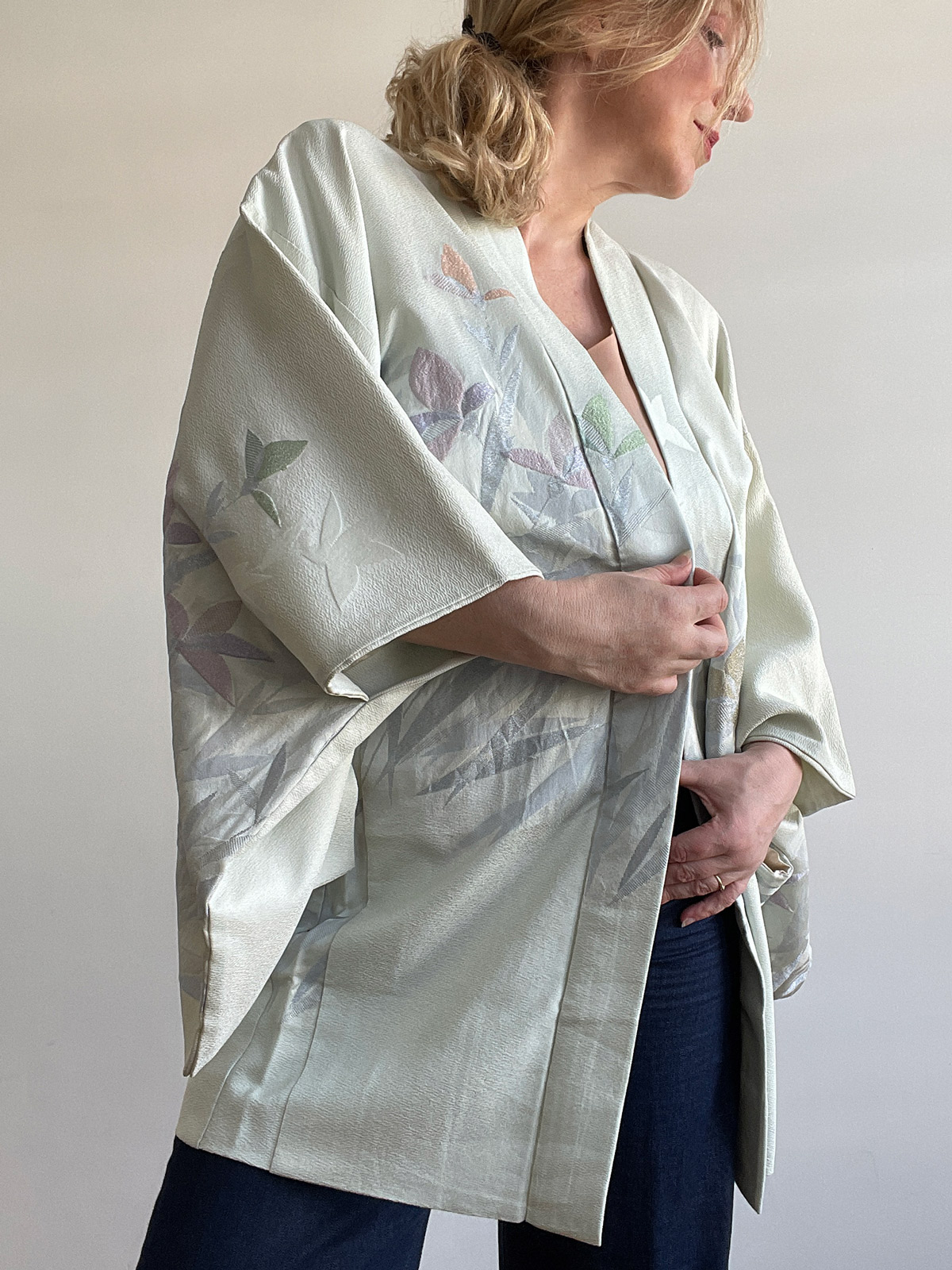 Kazuko – vintage silk Kimono jacket (Haori) in pastel mint