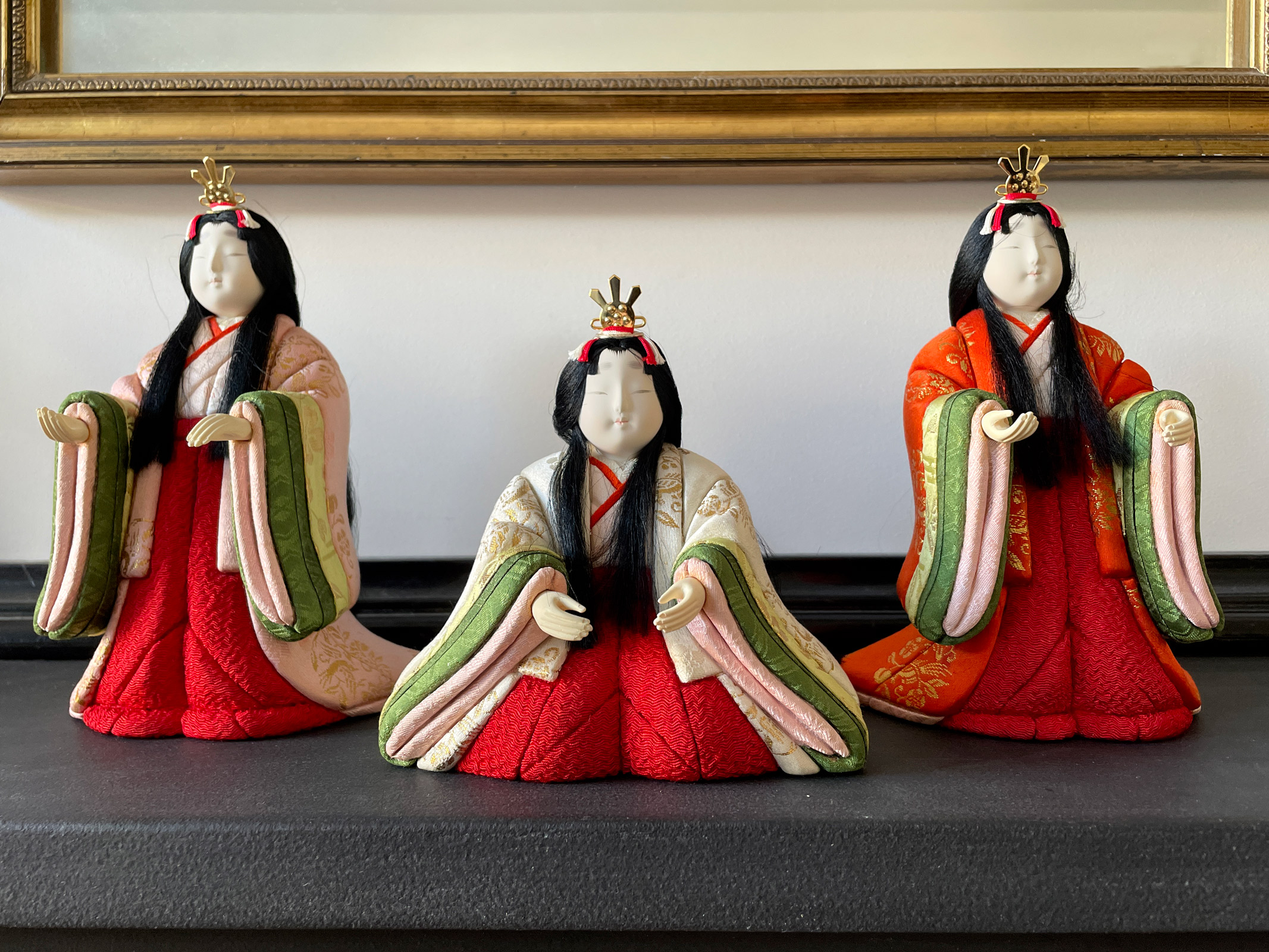 Vintage Hina dolls – 3 court ladies