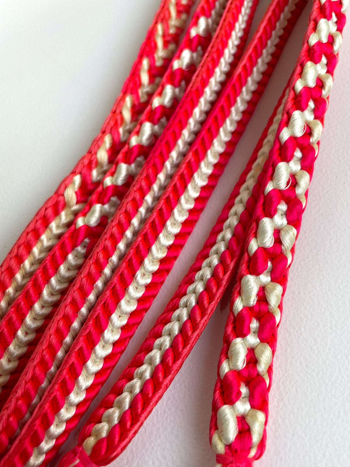 Silk Obijime cord in neonred and beige – unused