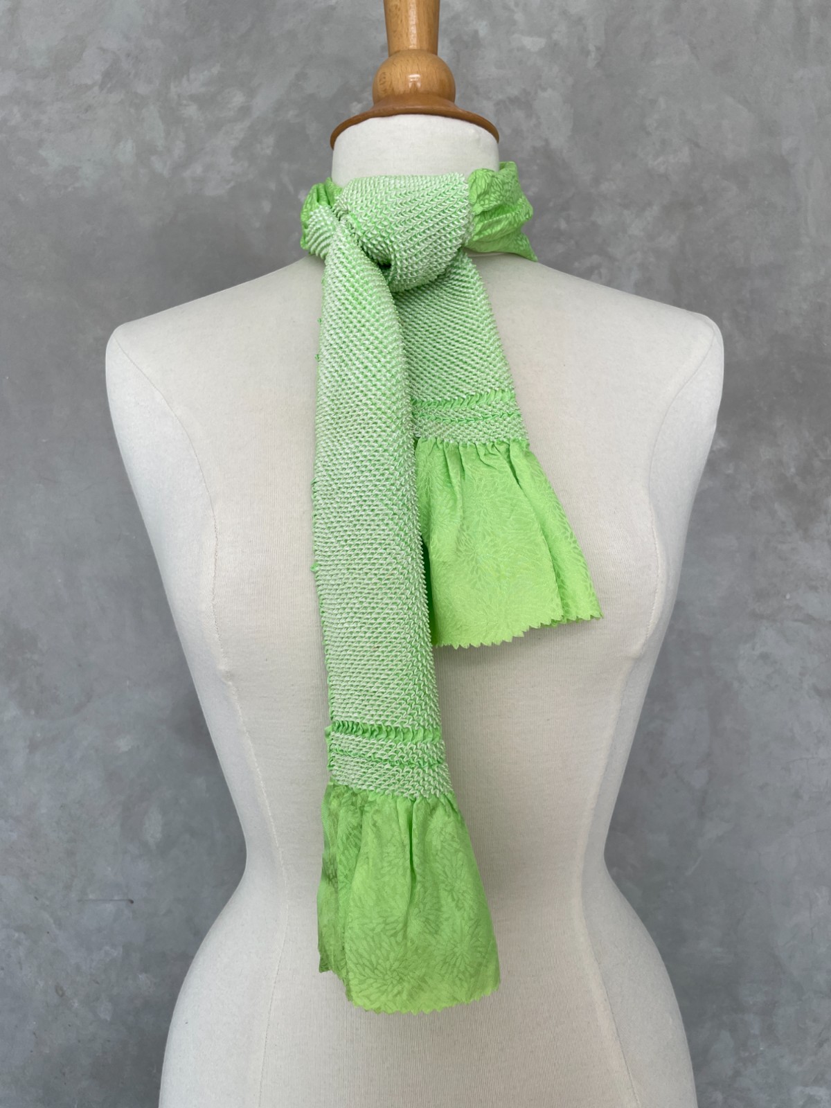 Vintage silk scarf – Green Shibori
