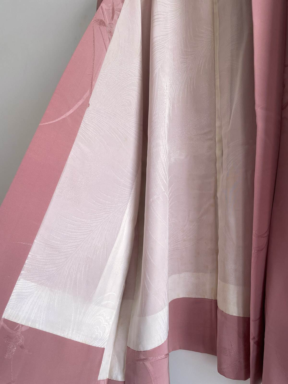 SHIO – unworn vintage silk Haori Kimono in dusty pink