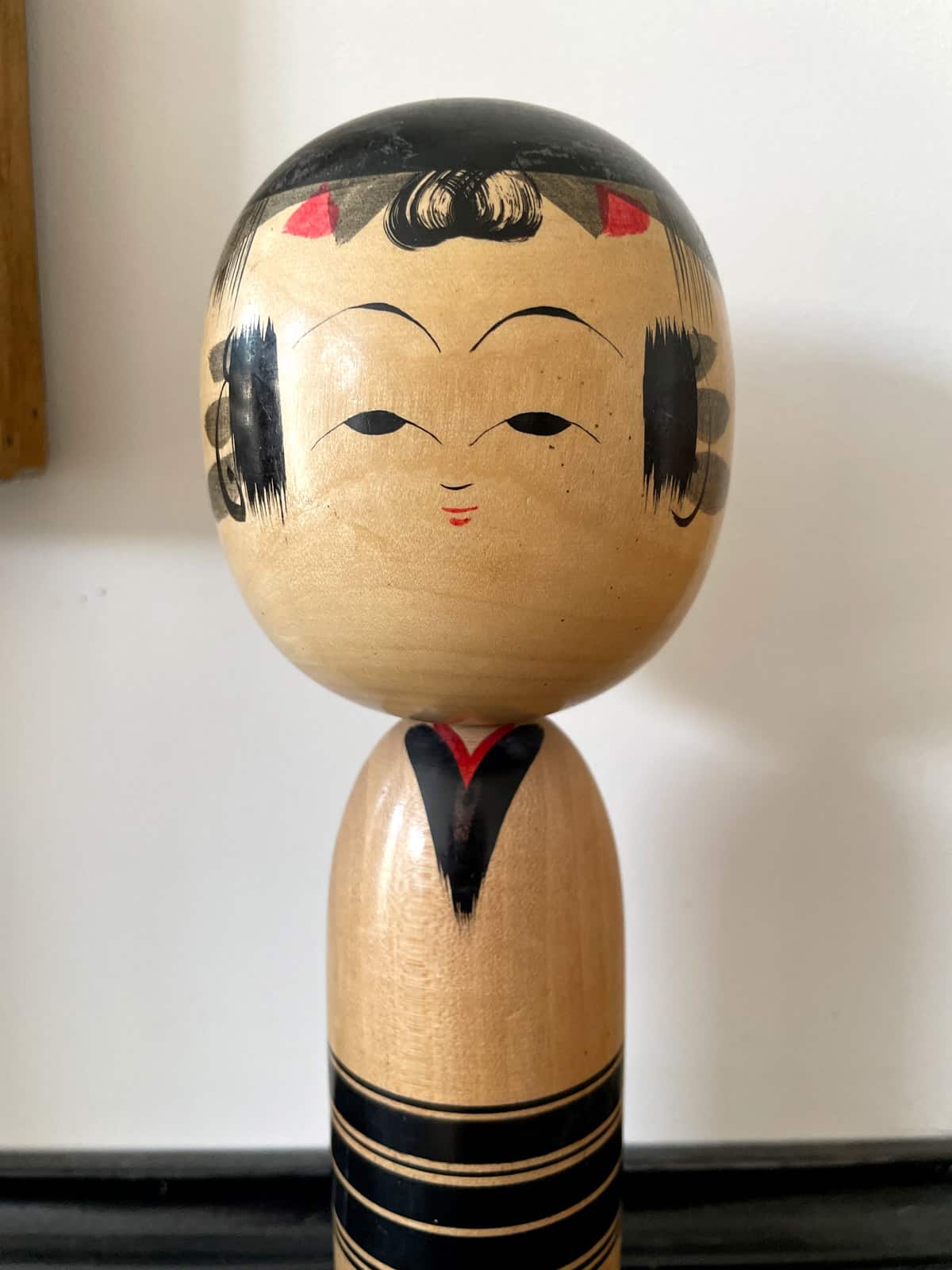 Vintage Kokeshi dolls in Yajirō and Matagoro style