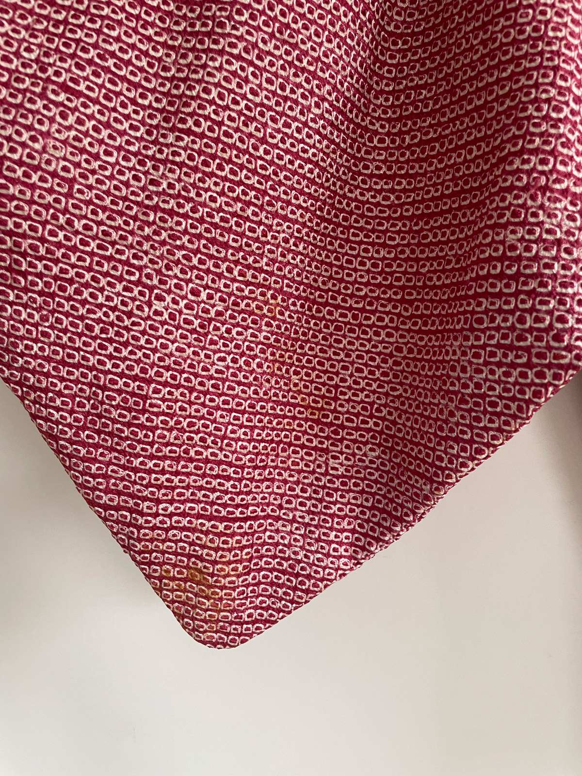 UMI – Vintage Shibori Haori (Kimono jacket) in raspberry silk