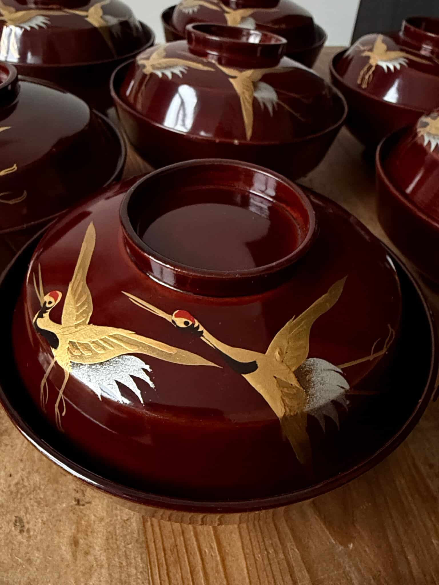 Antique Maki-e lacquerware bowls - set of 8 in original wooden box natsukashii netherlands