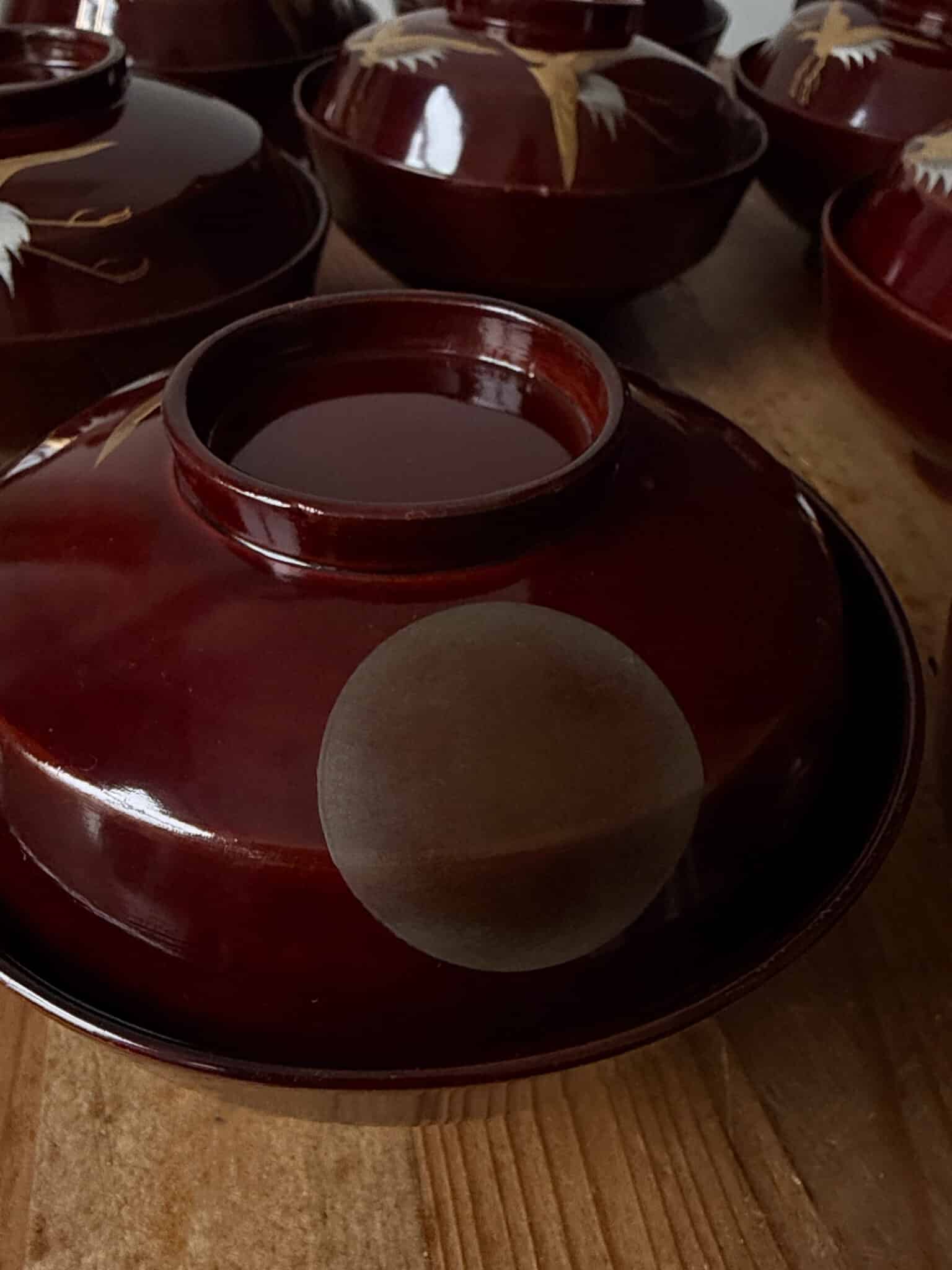 Antique Maki-e lacquerware bowls - set of 8 in original wooden box natsukashii netherlands