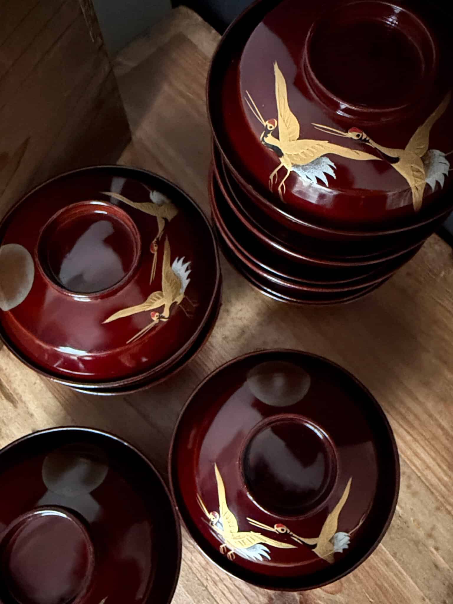 Antique Maki-e lacquerware bowls - set of 8 in original wooden box natsukashii netherlands