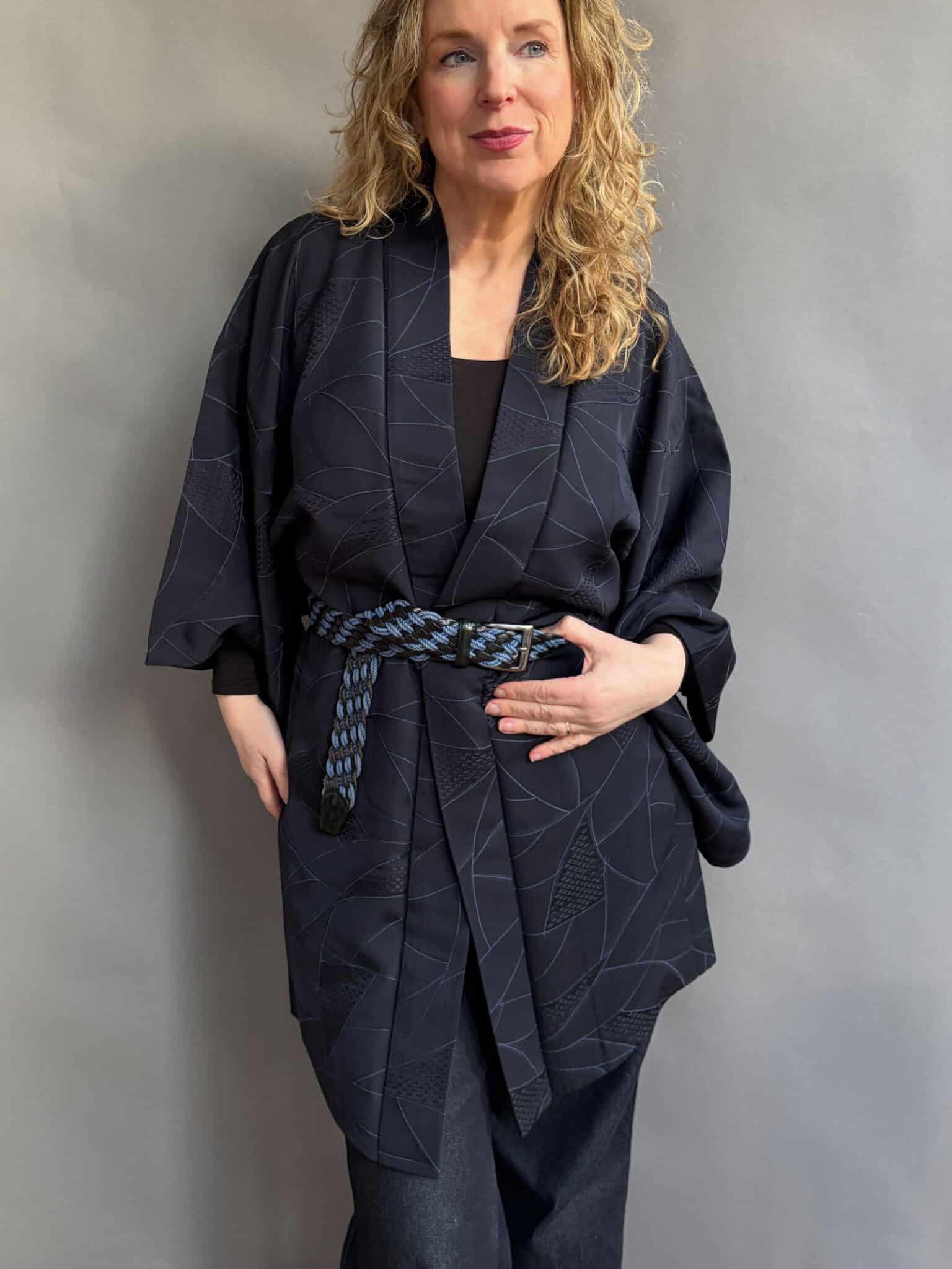 YORU – Vintage silk Haori (Kimono jacket) in night blue