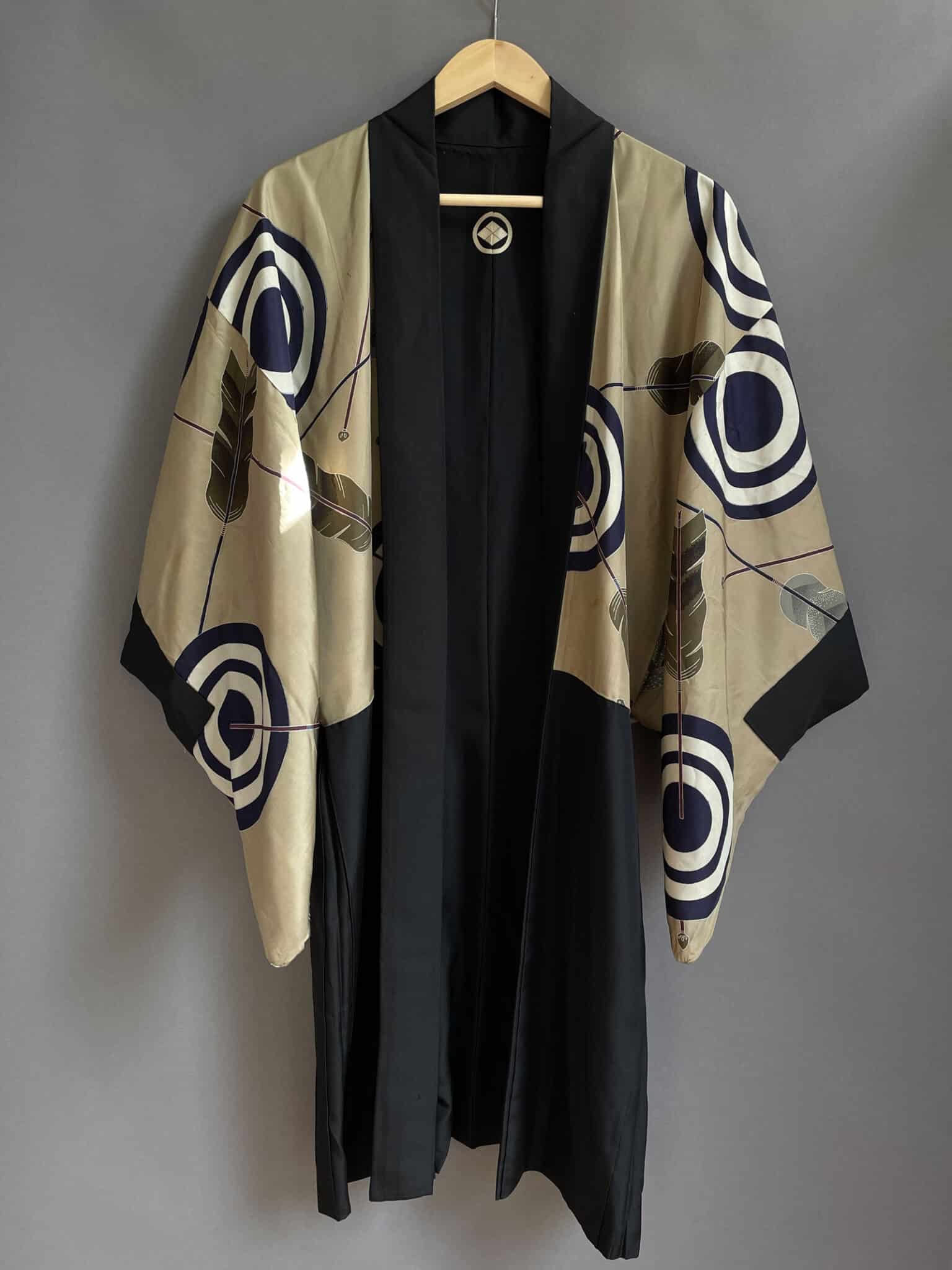 KYUDO – Vintage silk Haori (Kimono jacket) for men and women
