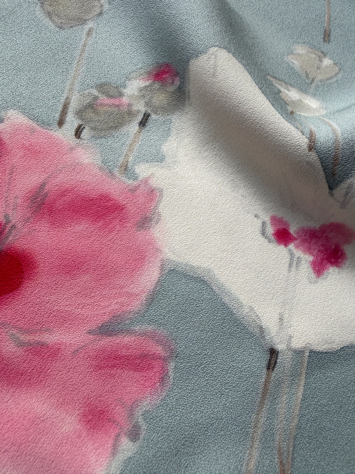 MITSUKO – Hand-painted silk Kimono in light blue Natsukashii Netherlands Kimono