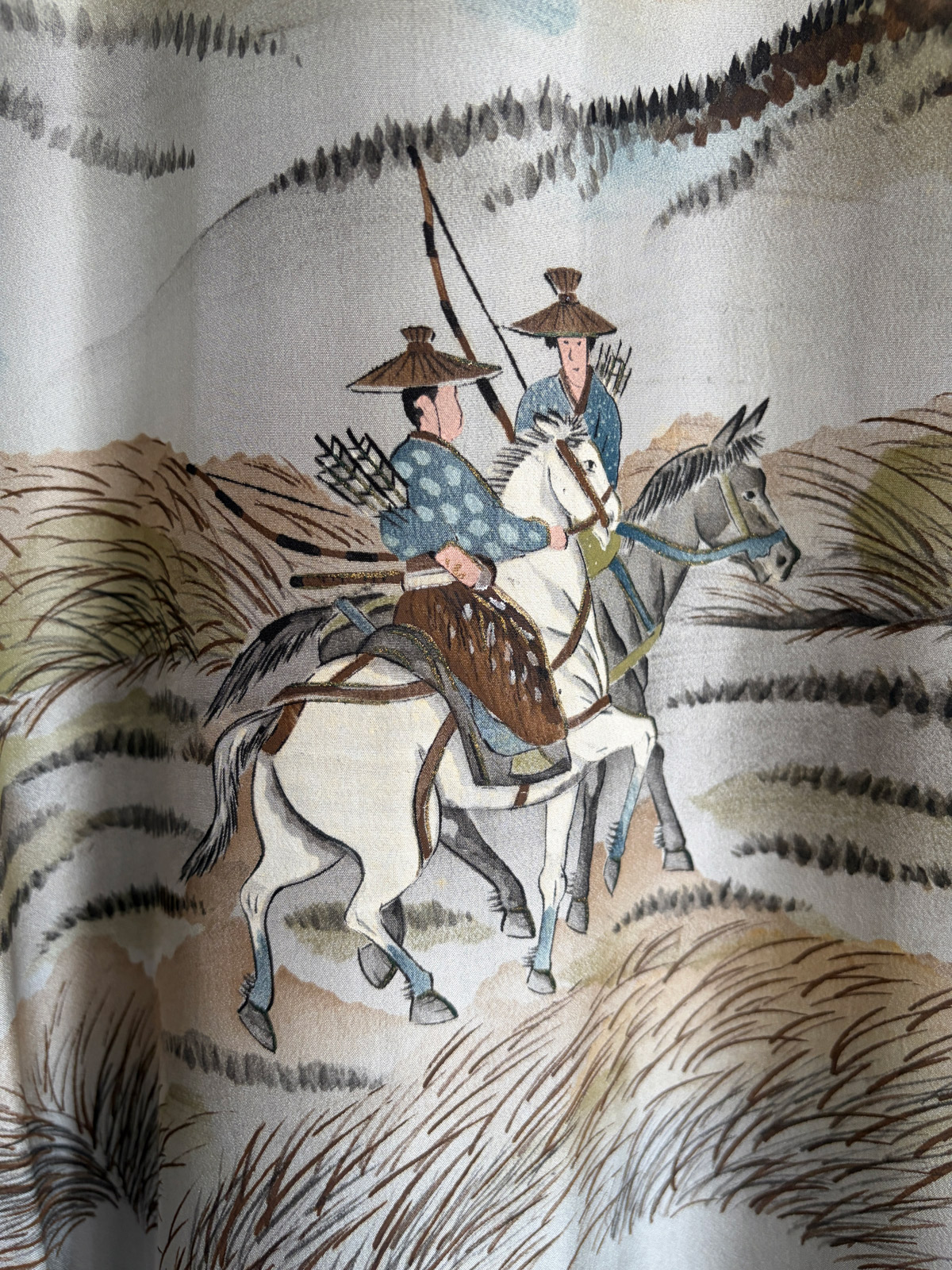 Vintage silk Nagajuban kimono with hand-painted landscape – unisex