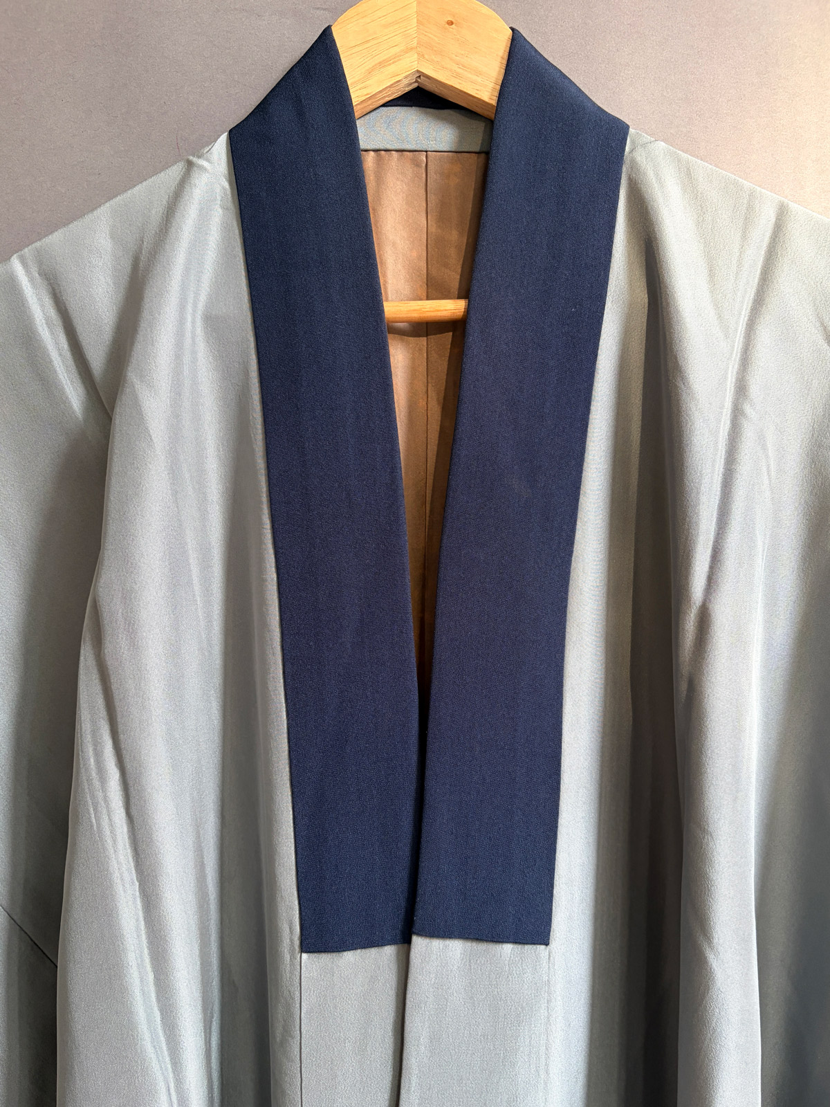 Vintage silk Nagajuban kimono with hand-painted landscape - unisex natsukashii kimono netherlands
