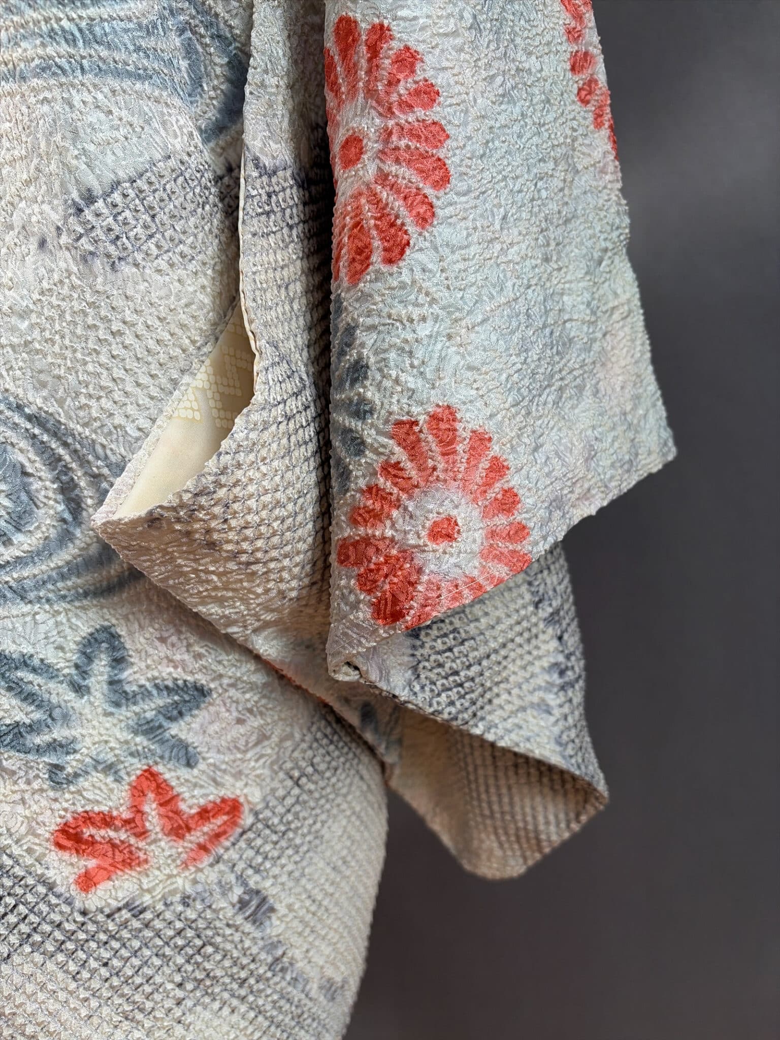 NOZOMI - Vintage silk Haori with stunning Shibori design kimono netherlands natukashii