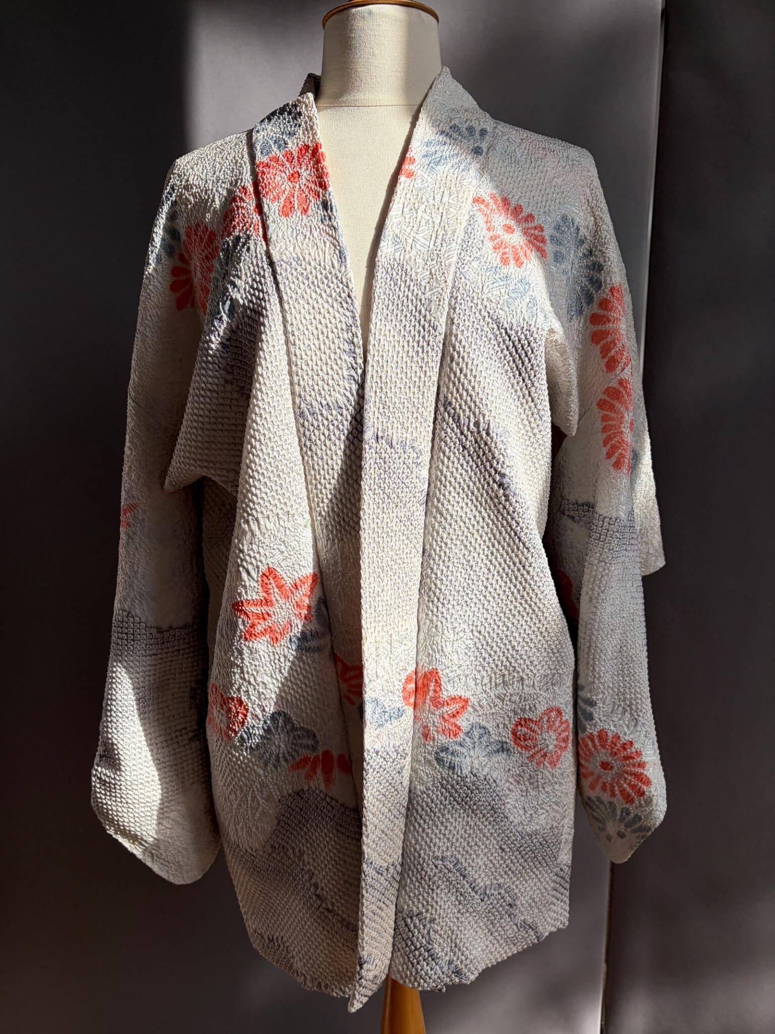NOZOMI - Vintage silk Haori with stunning Shibori design kimono netherlands natukashii