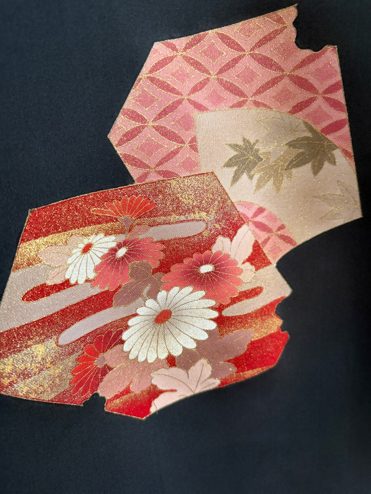 ODAYAKA – vintage SILK Haori (kimono jacket) with floral details