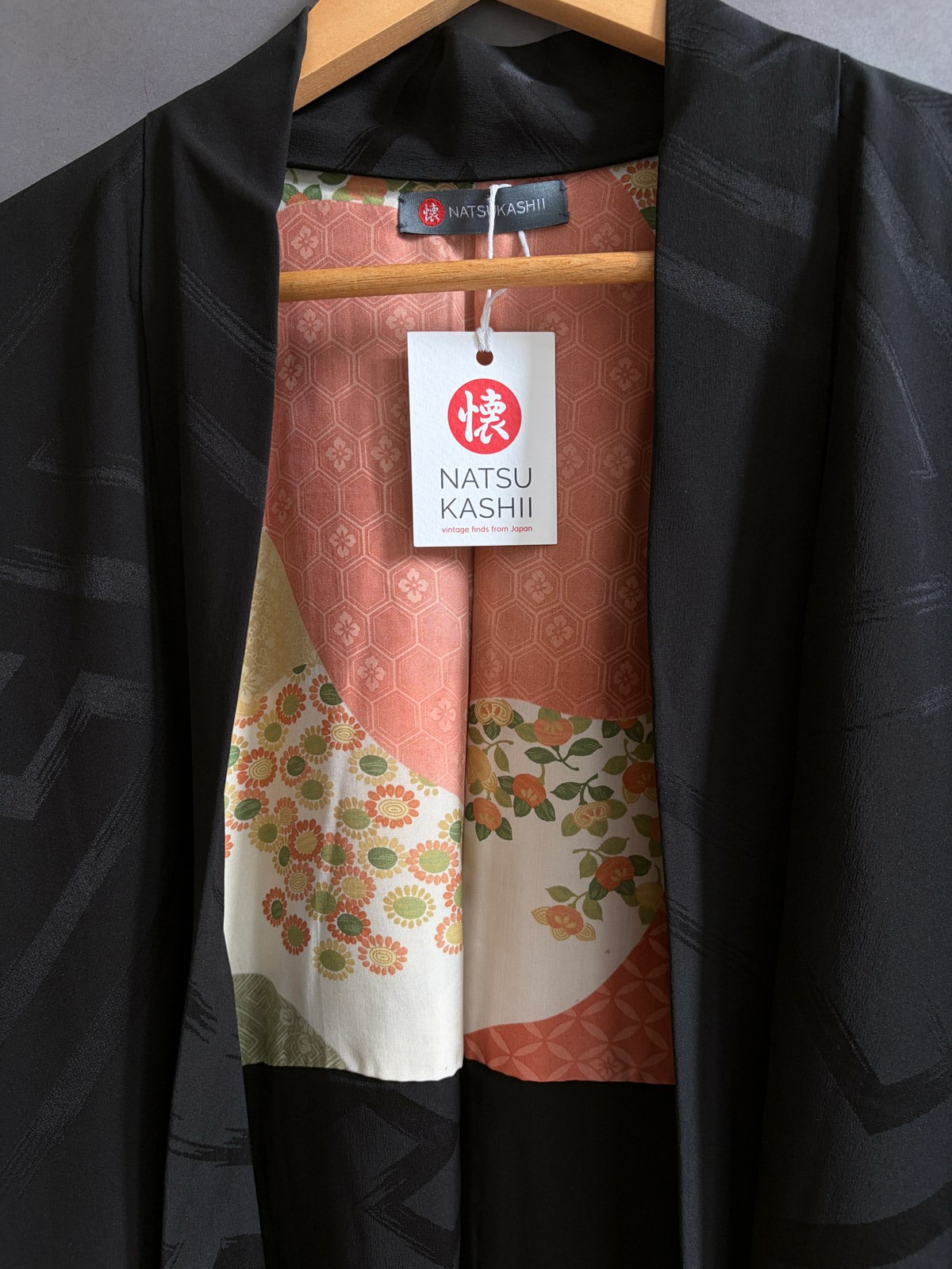 SAYAGATA - antique black SILK haori (kimono jacket) netherlandskimono natsukashii