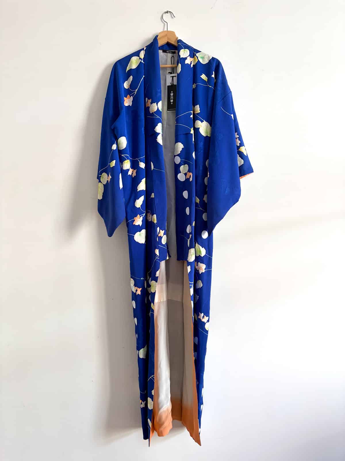 DAISY - vintage silk kimono • handprinted by D.I.E.D. NAtsukashii silkscreen netherlands kimono