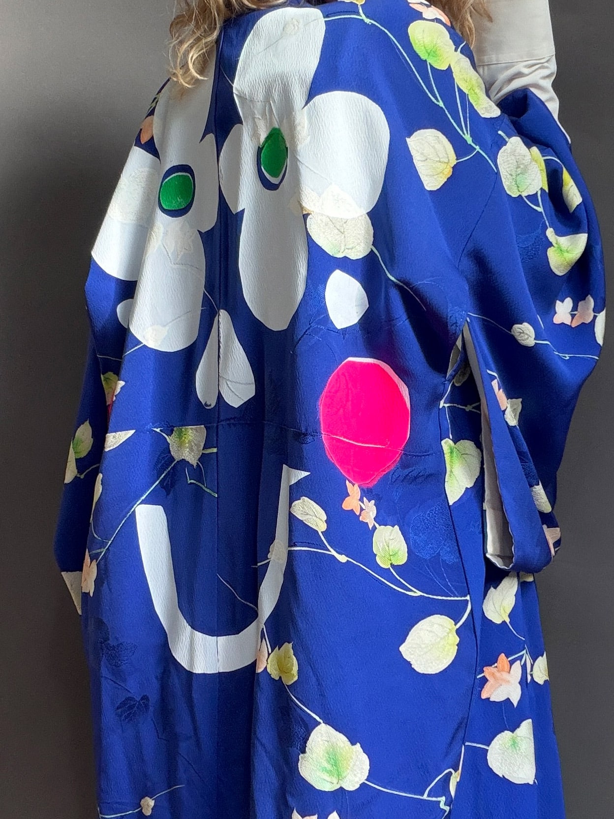 DAISY - vintage silk kimono • handprinted by D.I.E.D. NAtsukashii silkscreen netherlands kimono