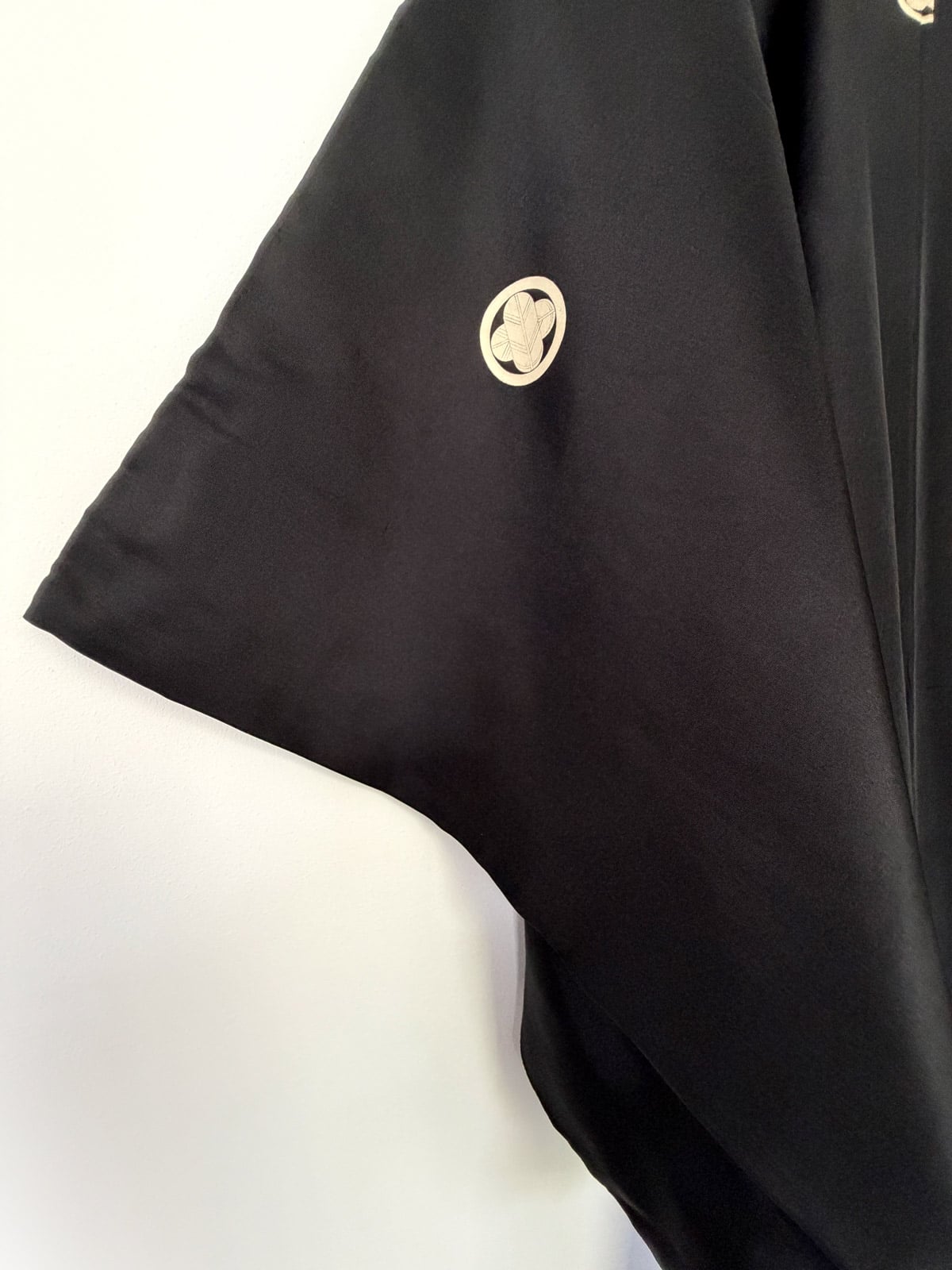 RYUJIN - Vintage men’s silk Haori with Dragon lining natsukashii kimono netherlands