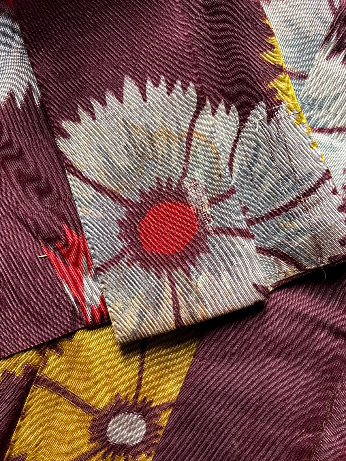 ETSUKO - antique silk Meisen Haori (Kimono jacket) in plum color with floral design natsukashii kimono netherlands