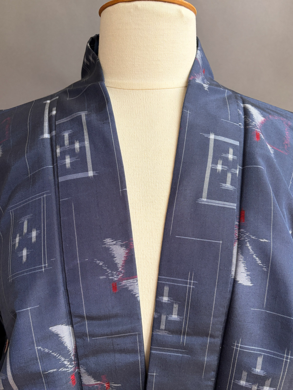 TSUMUGI - vintage Tsumugi silk Haori in jeans blue natsukashii silk netherlandskimono