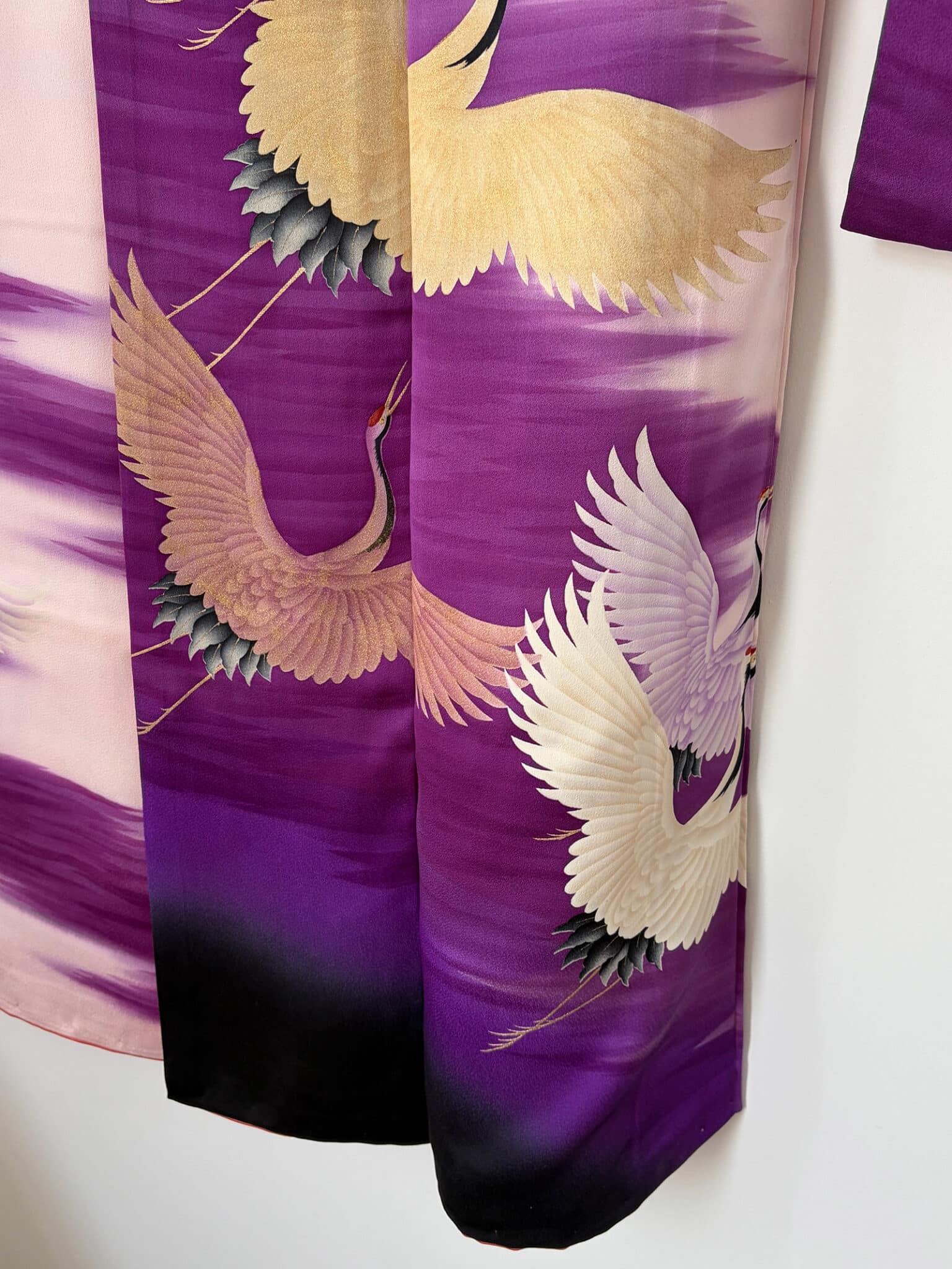 ASUKA - vintage silk Furisode Kimono with flying cranes natsukashii netherlandskimono