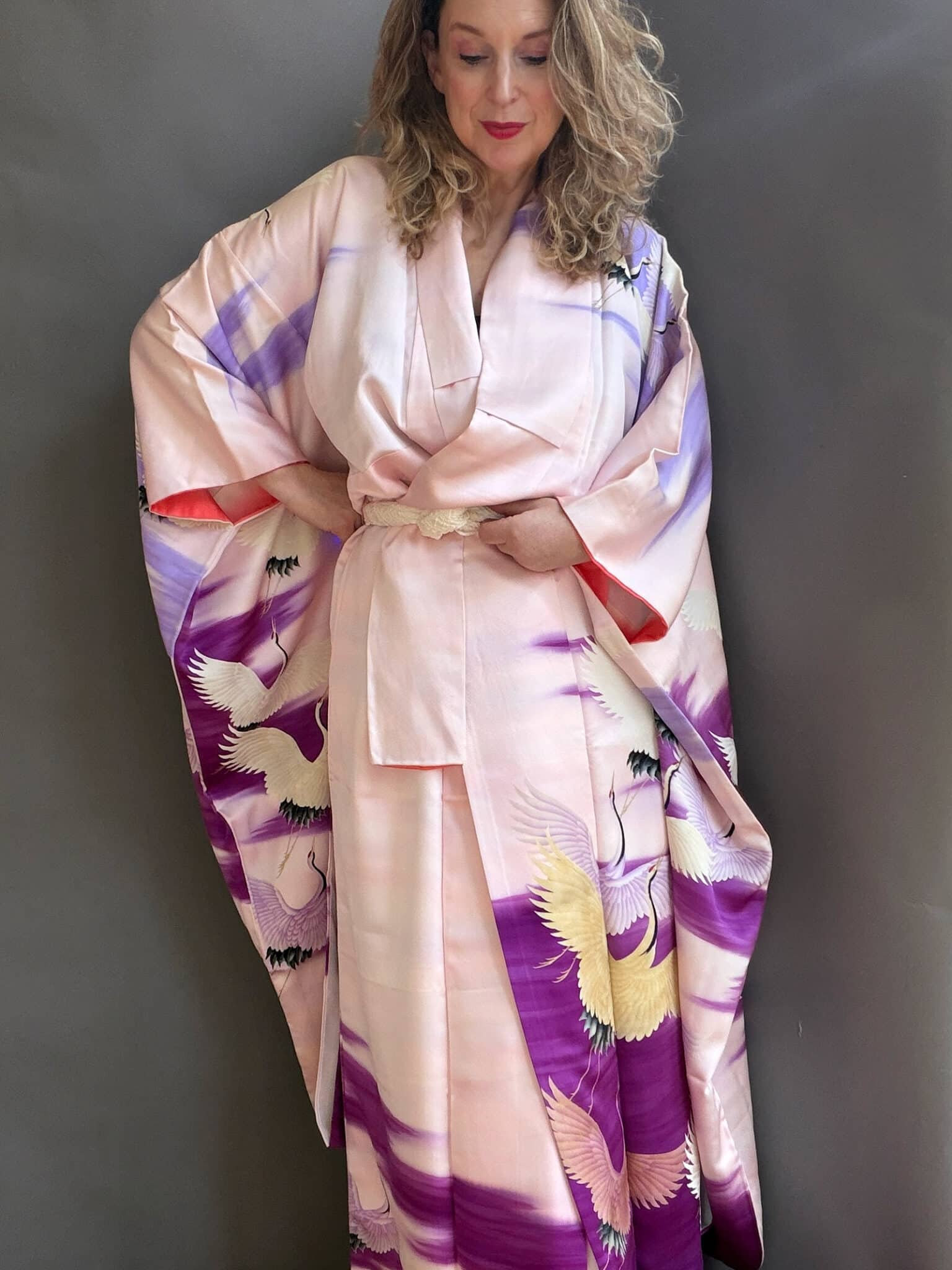 ASUKA - vintage silk Furisode Kimono with flying cranes natsukashii netherlandskimono